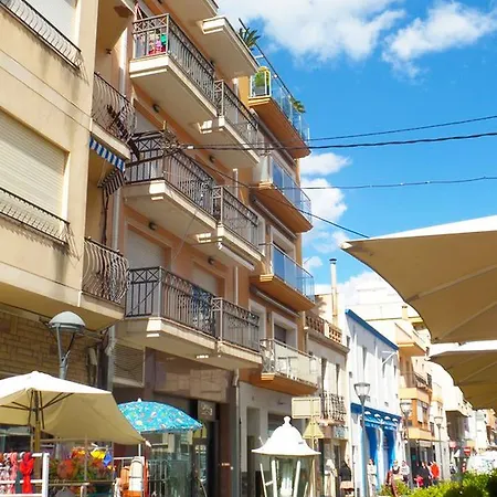Apartment Pau Casals *